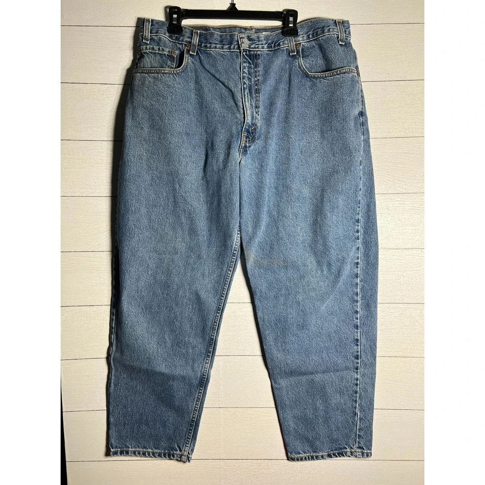 Levi's Vintage 560 40x30 Measures 38x29 Loose Tapered Y2K Made in Mexico Jeans